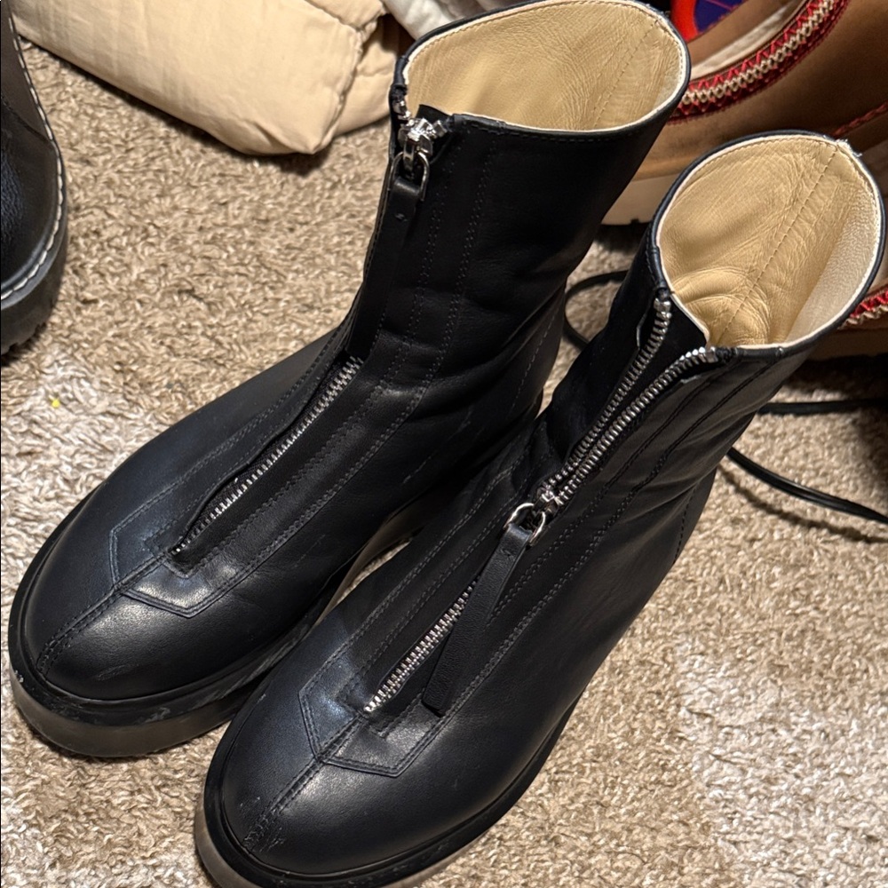 The Row Women’s Black Zipper Boots